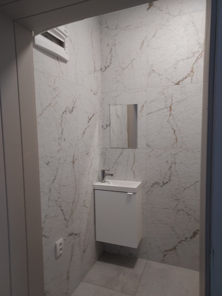 Nowo wyremontowany lokal na rynku – Czeski Cieszyn - 7