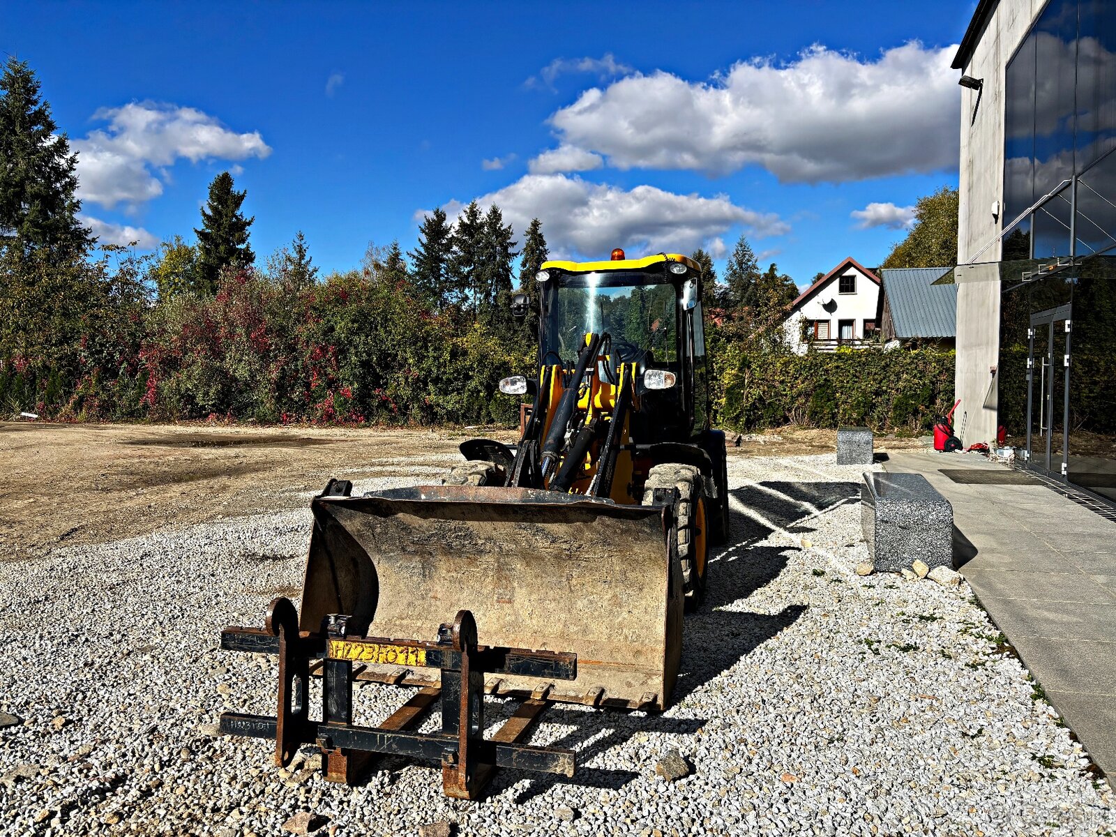 JCB 406 B ŁADOWARKA KOŁOWA 2013R | | 407 409 VOLVO L30 - 7