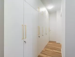 Nowoczesna kawalerka obok uczelni + internet w cenie. - 7