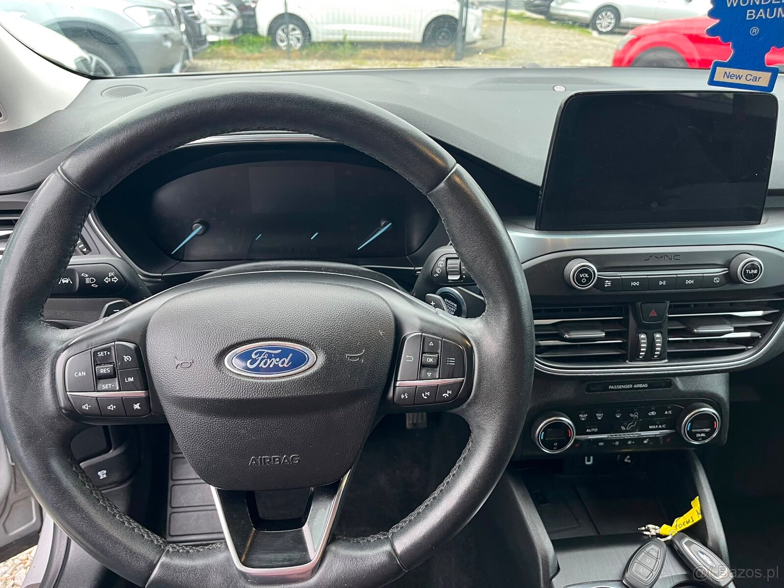 Ford Focus Kombi 1.0 Benzyna - 7