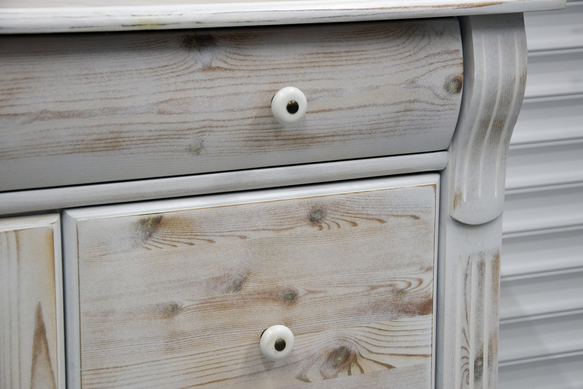 komoda z drewna sosnowego - jak nowa - 7