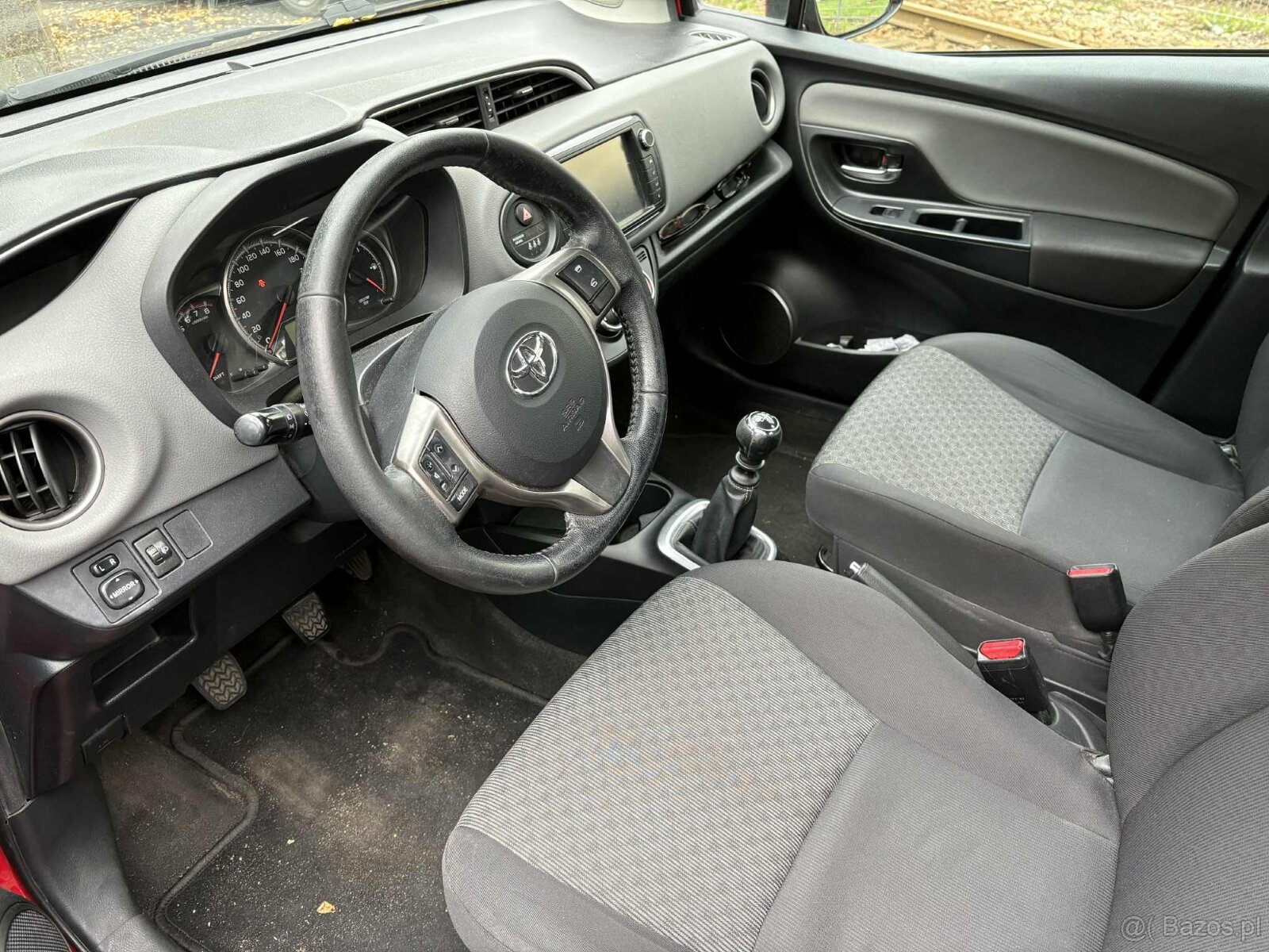 Sprzedam Toyota Yaris Premium 1,33, 99KM 6M. - 7