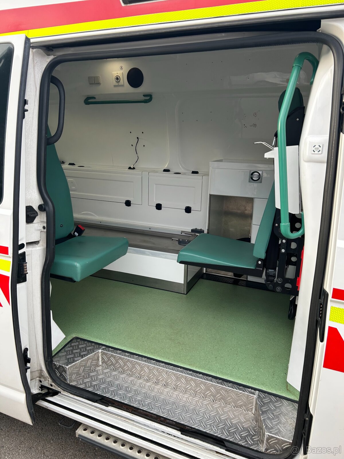 VW T6.1 - 2.0 TDI Ambulas / Karetka DSG - 7