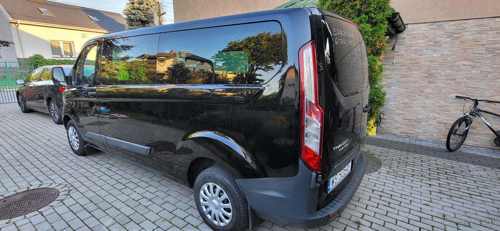 Ford Custom 9-cio osobowy Long - 7