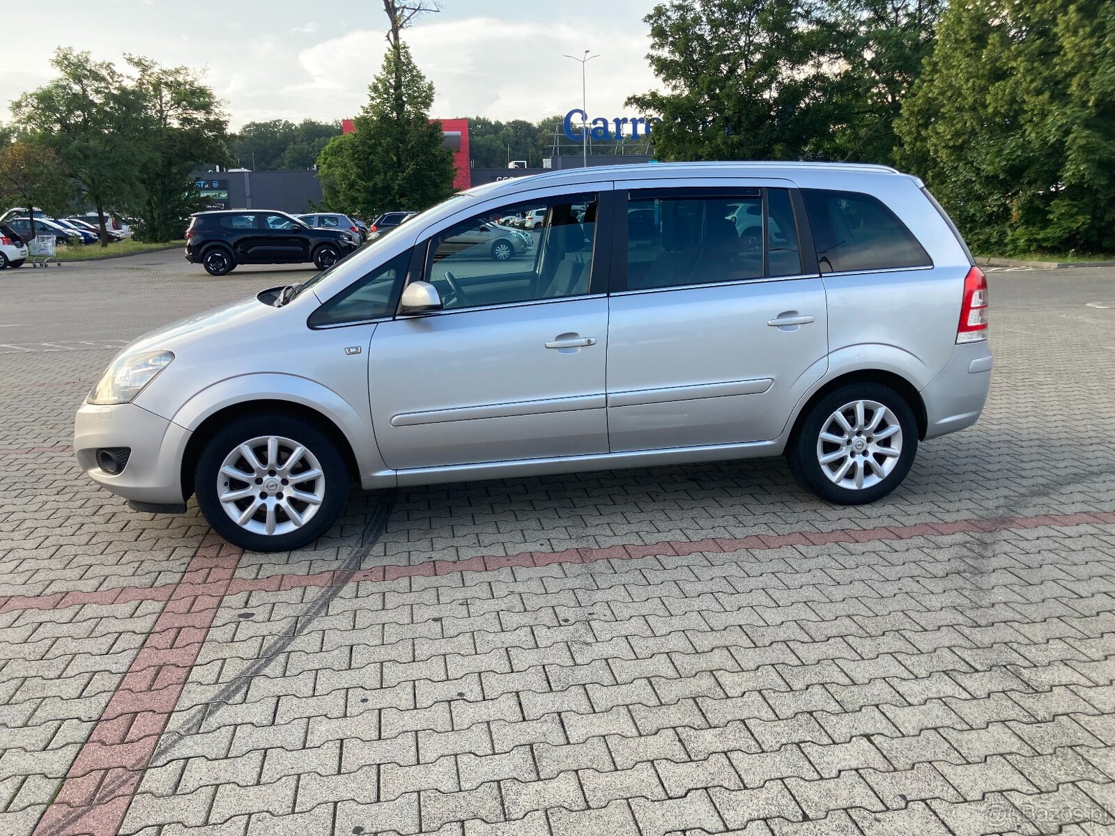 Zafira 7-Osobowa 1.8-Benzyna - 7