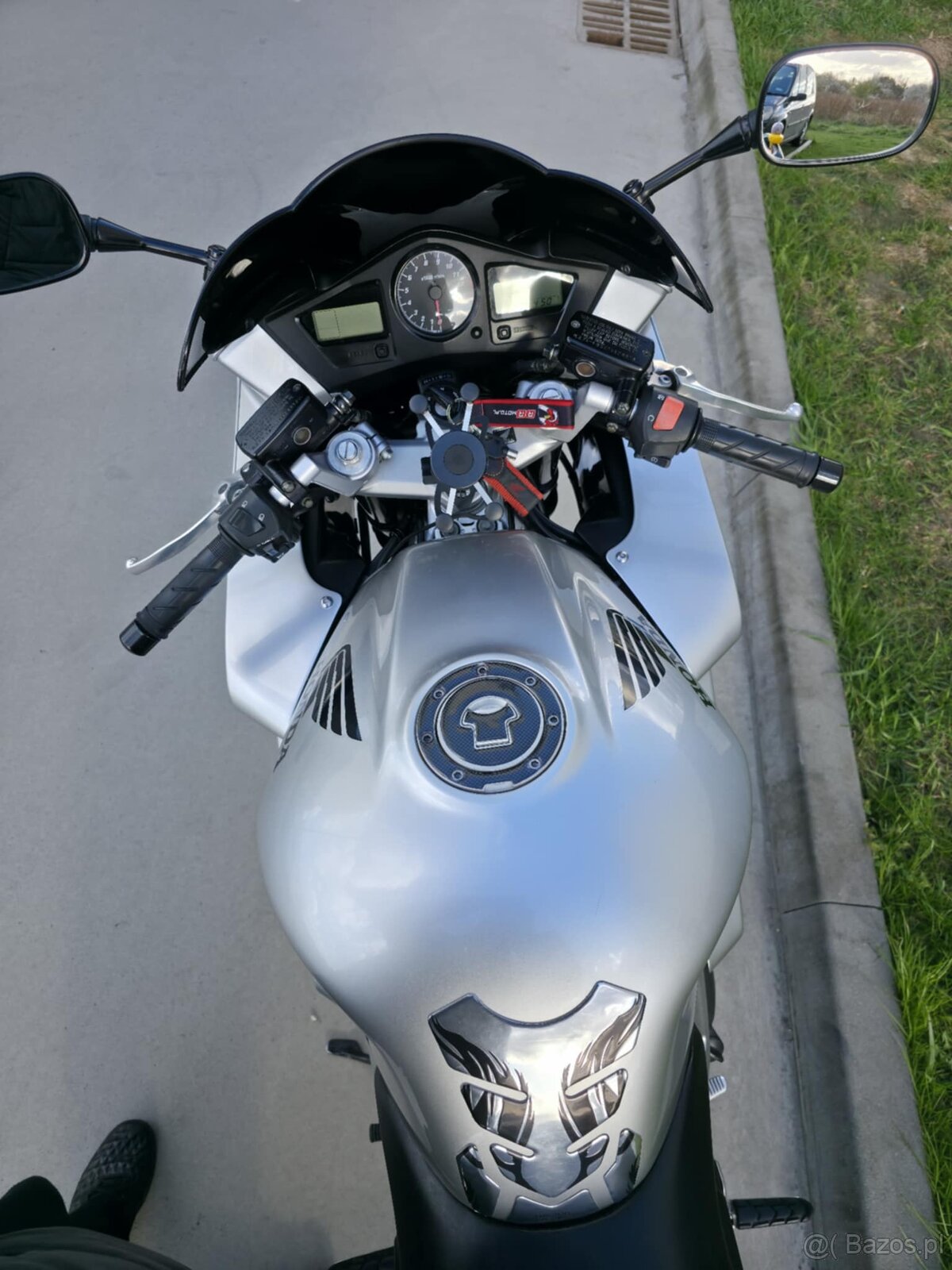 Honda VFR800 VTEC - 7