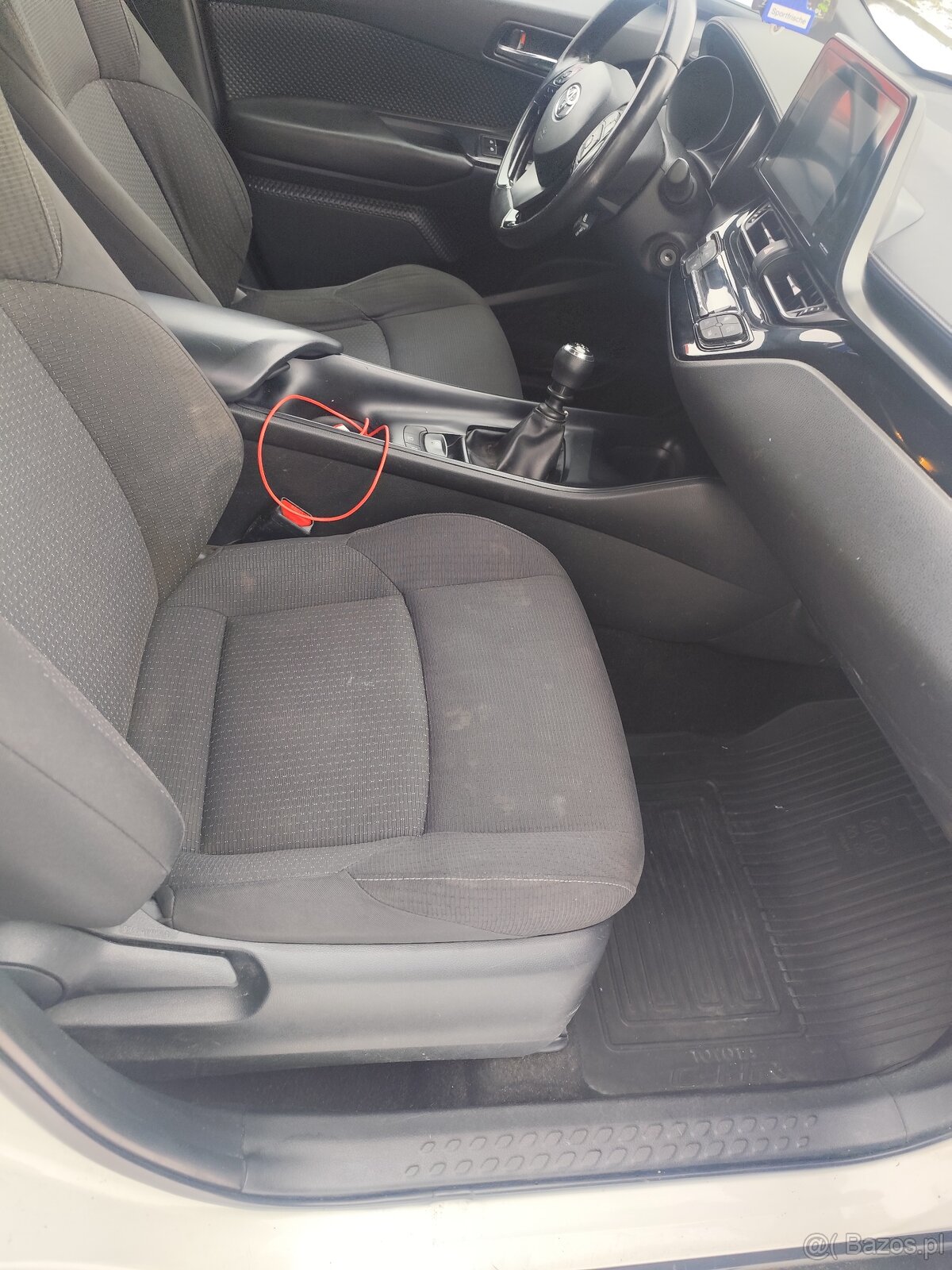 Sprzedam Toyota C-HR - 7