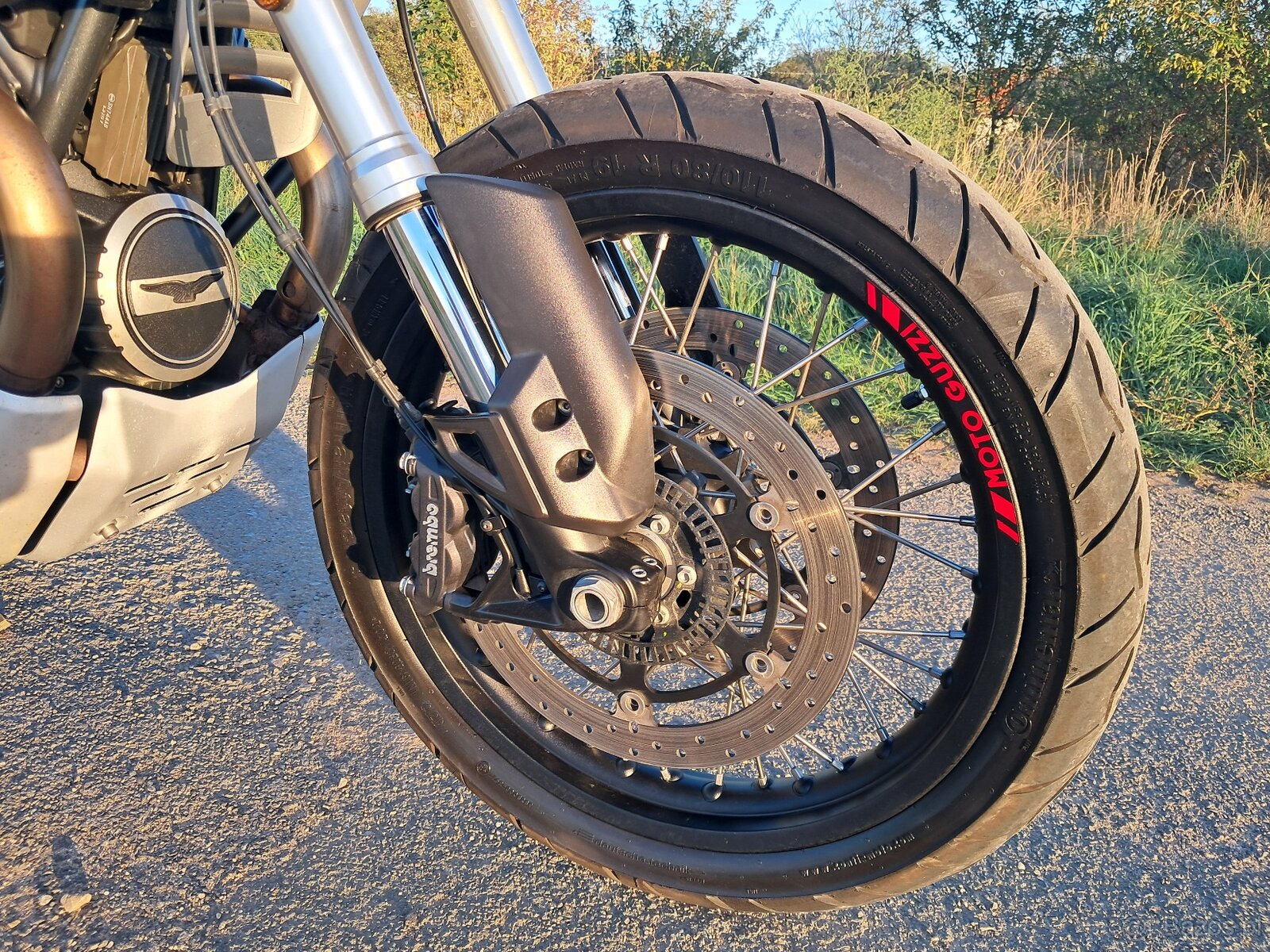 Moto Guzzi V 85 TT abs - 7