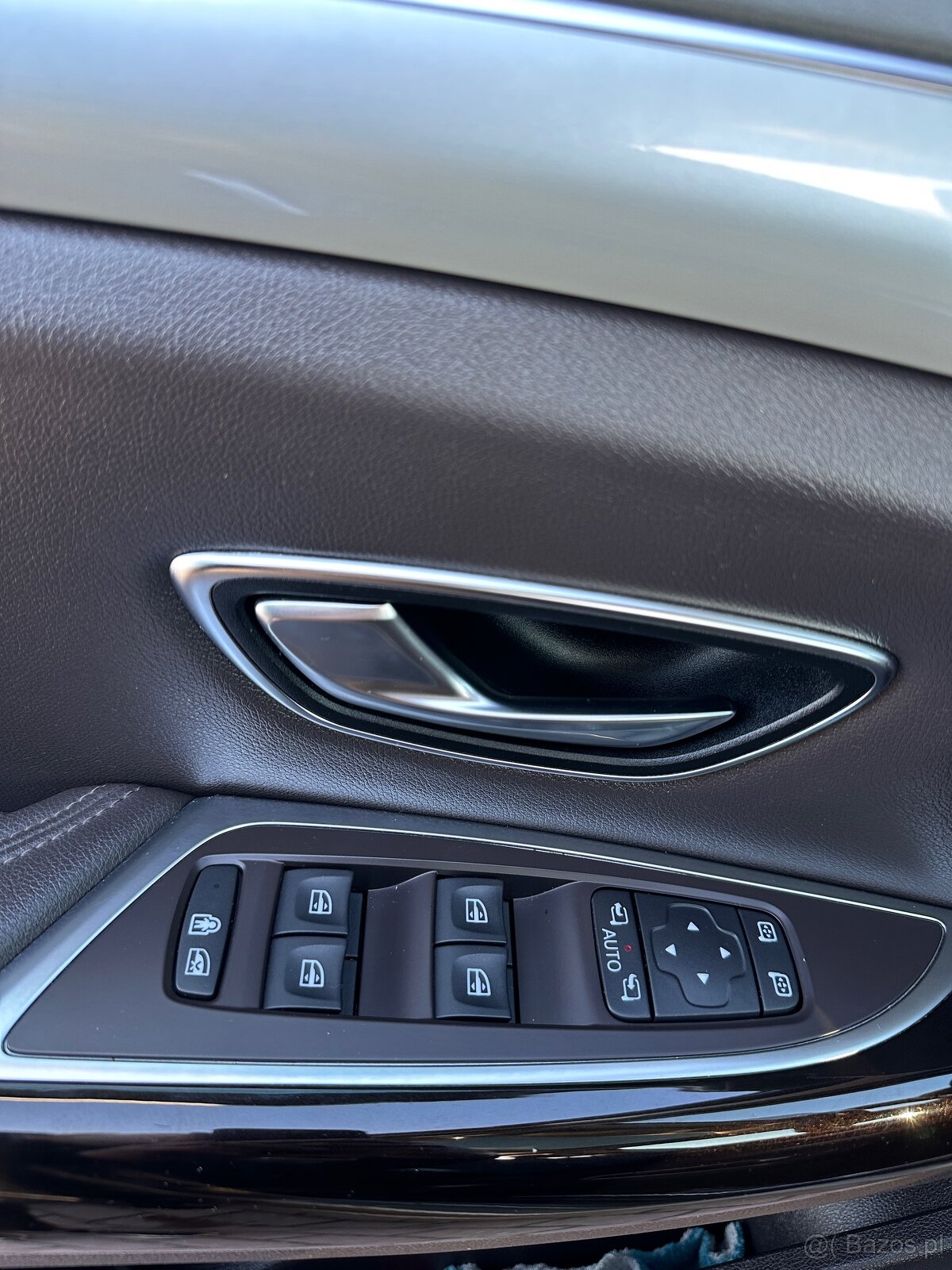 Sprzedam Renault Espace 2015 - 7