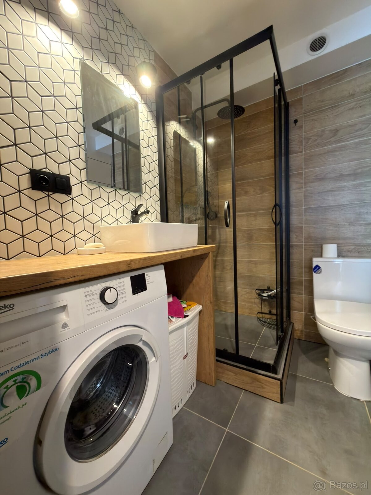 Mieszkanie o powierzchni 35m2, balkon, II p.,ul.Nowy Świat - 7