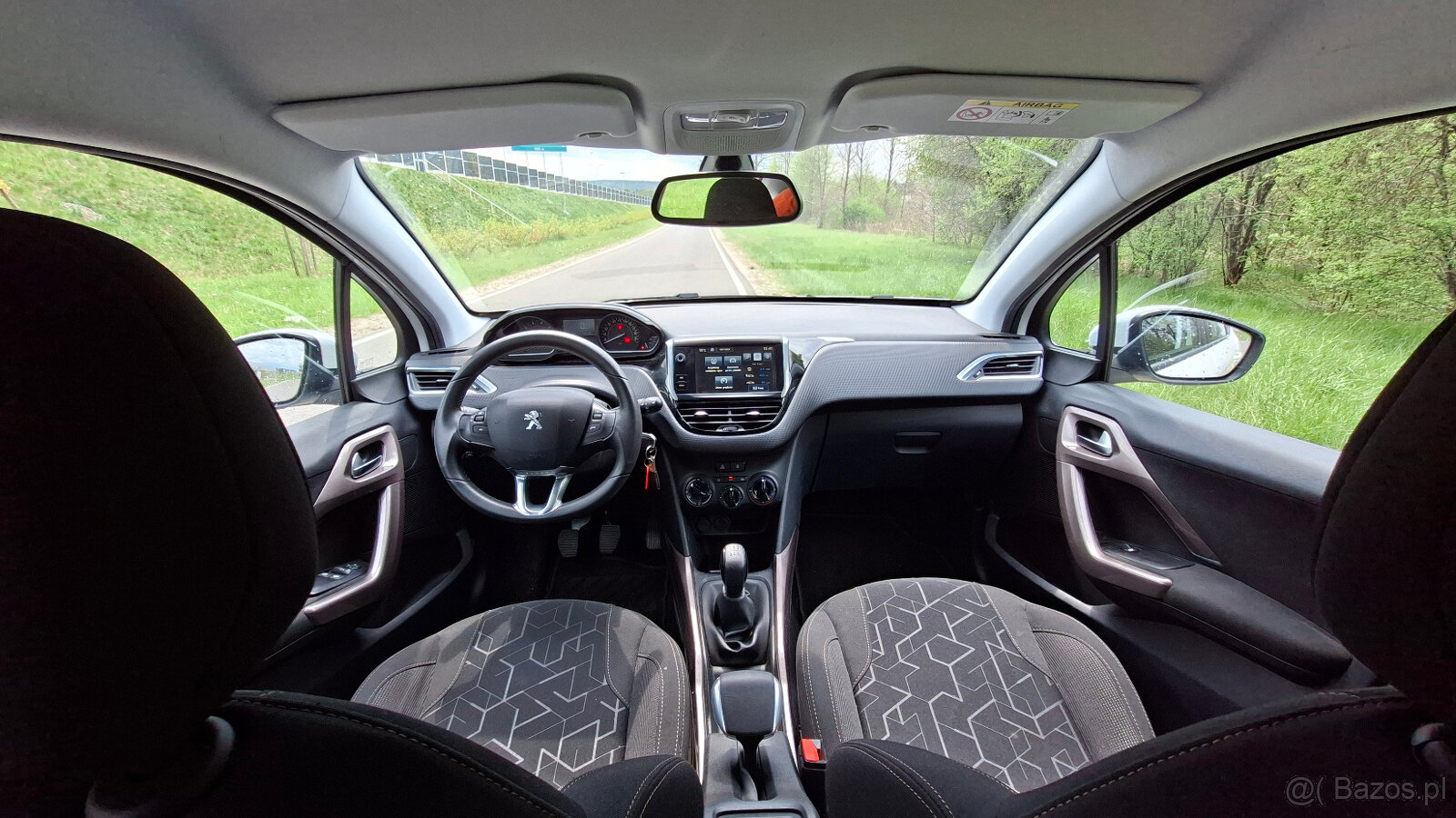 Peugeot 2008 1,2B 2015r 40tyś km zarejestrowany - 7