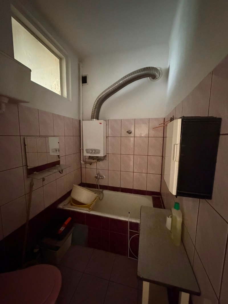 Mieszkanie o pow. 50m2, II piętro, do remontu,Górnośląska - 7