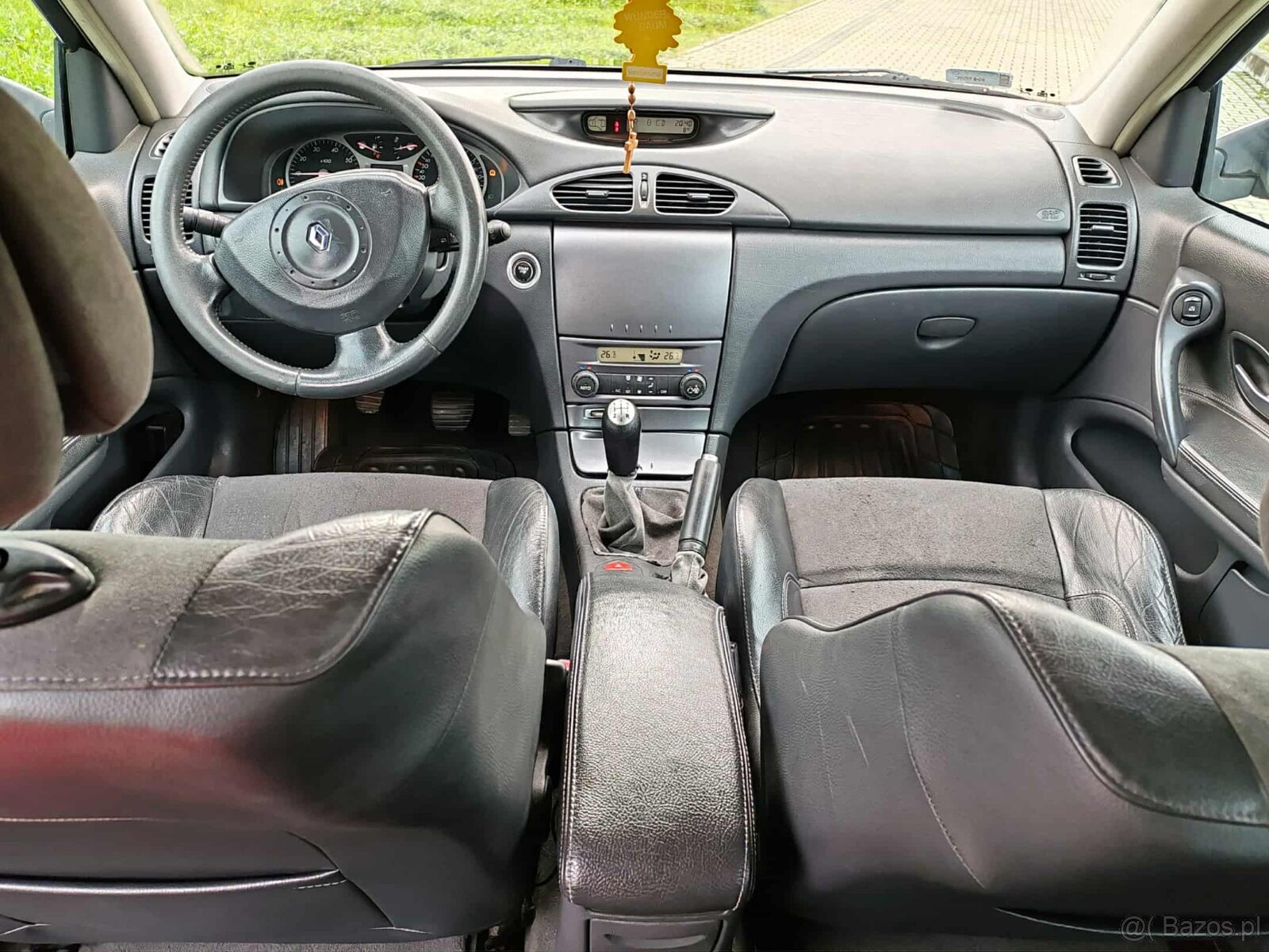 Sprzedam piękną renault laguna 2004 rok 1.8 ładny stan - 7