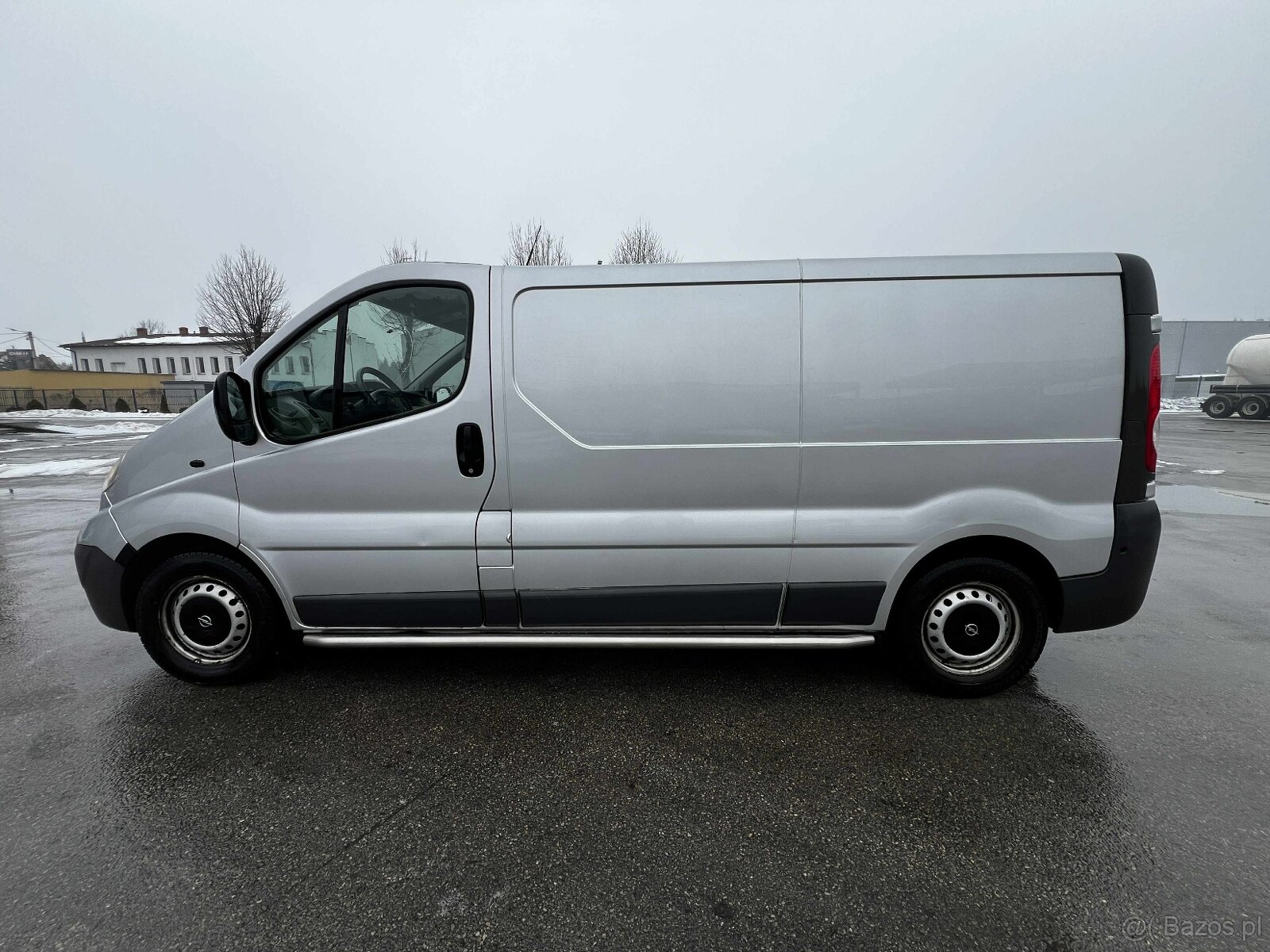 Opel Vivaro 2.5 CDTI L2H1 - 7