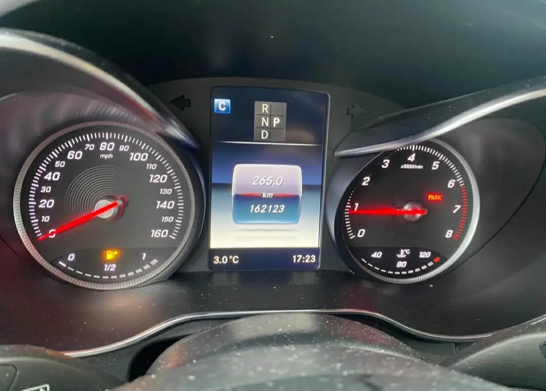 GLC 300 / 2.0 BENZYNA / STUKA PANEWKA / PALI I JEŹDZI - 7