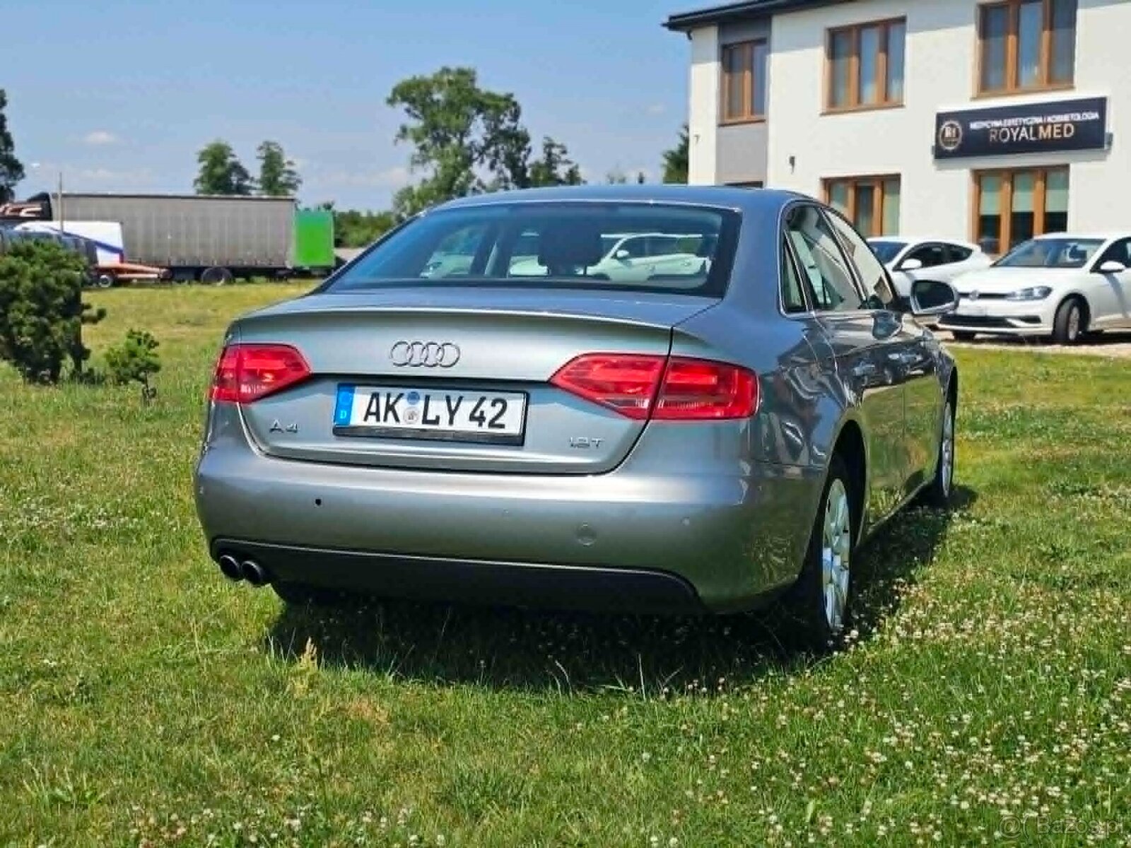 A4 B8 Stan Bardzo dobry - 7