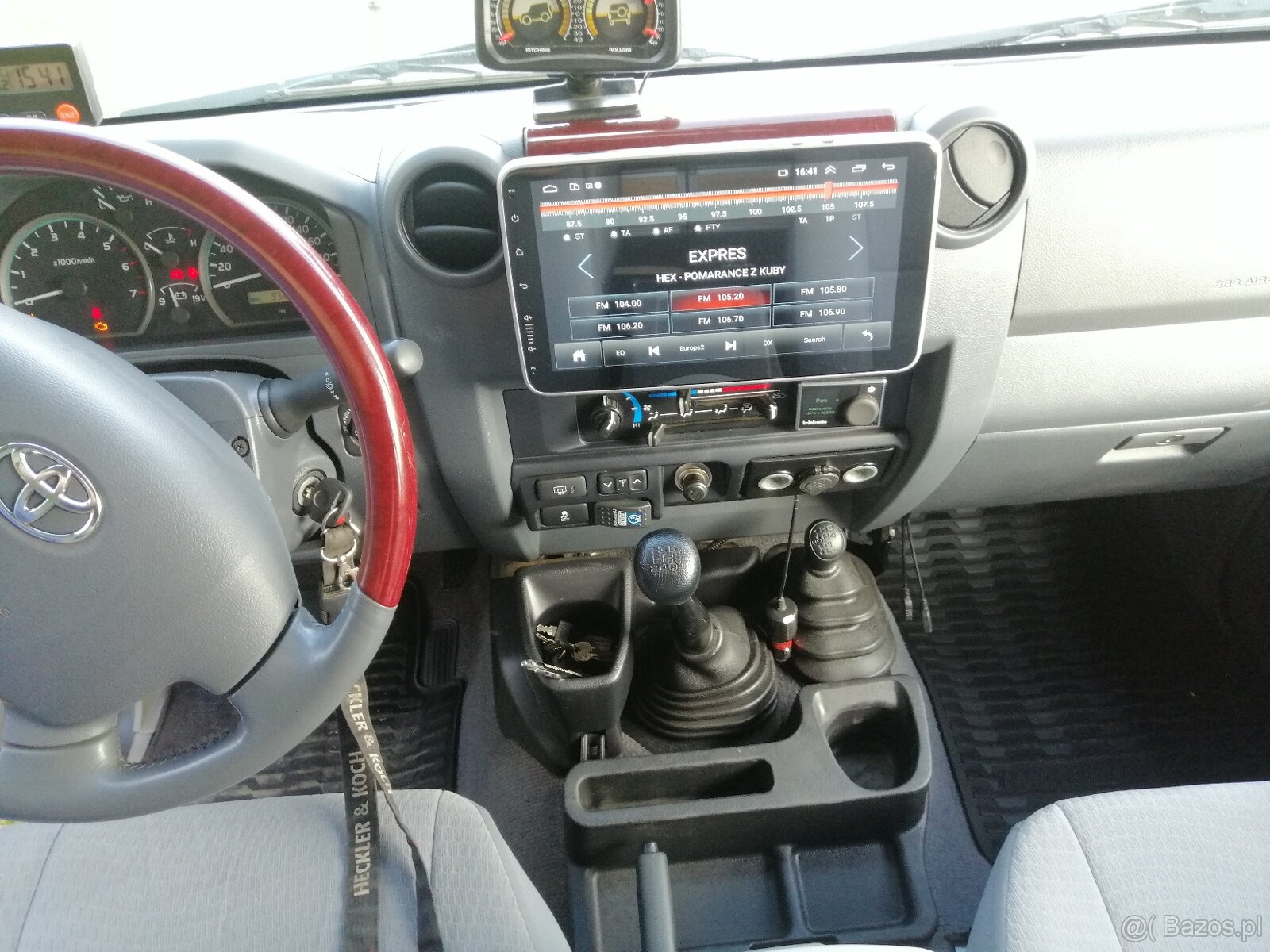 Toyota Land Cruiser - 7