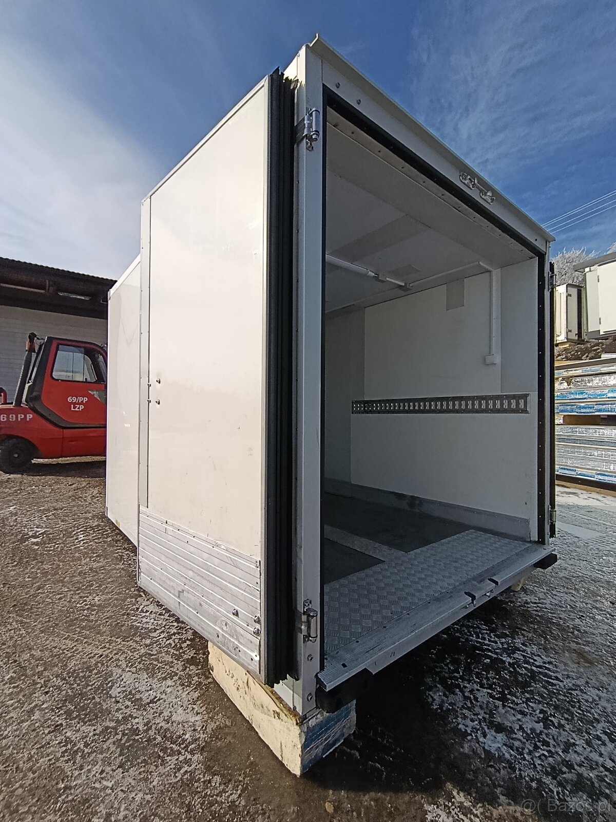 Zabudowa Chłodnicza / Chłodnia Stacjonarna / Komora Chłodnic - 7