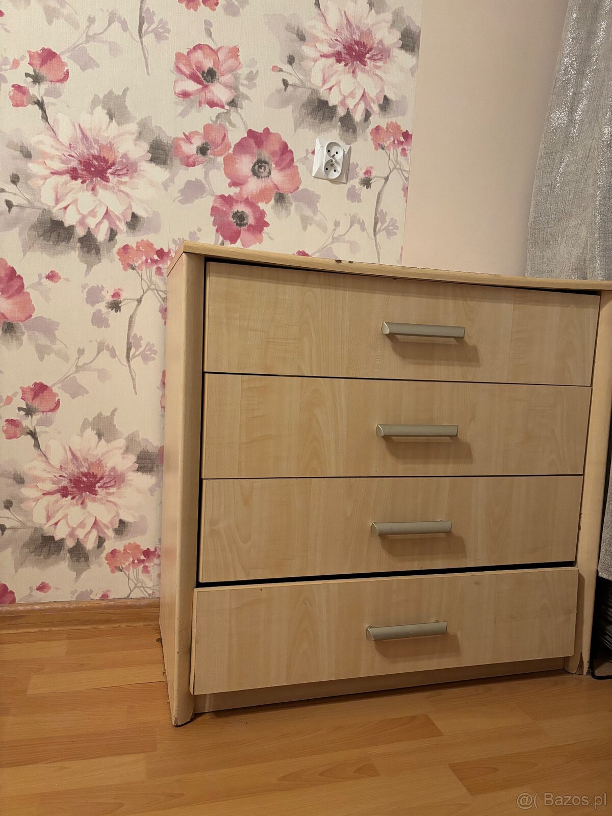 Komplet mebli do sypialni z jasnego drewna, łóżko, komody, - 7