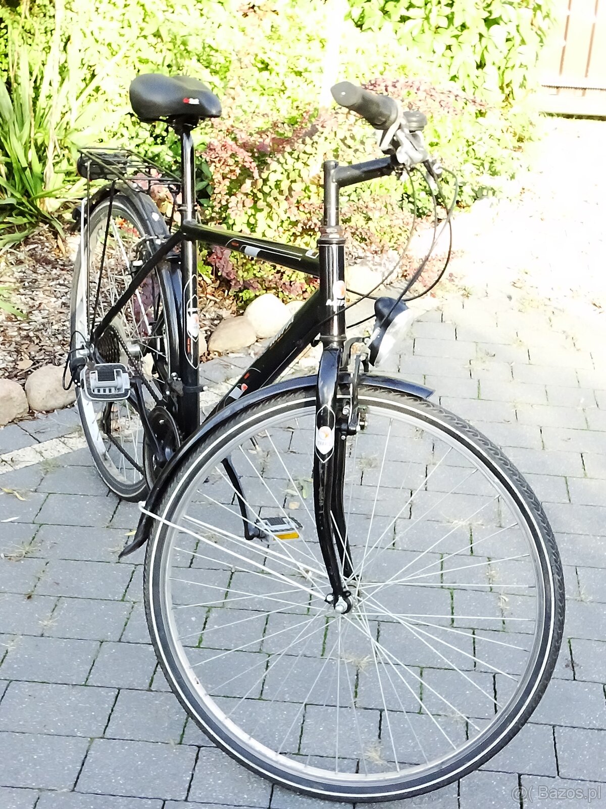 Klasyczny niemiecki rower miejski MIFA z prostą ramą, bagażn - 7