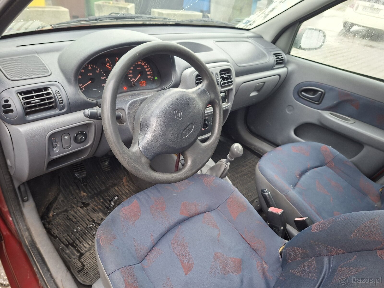 Renault thalia 1.4 benzyna gaz 2001 rok - 7