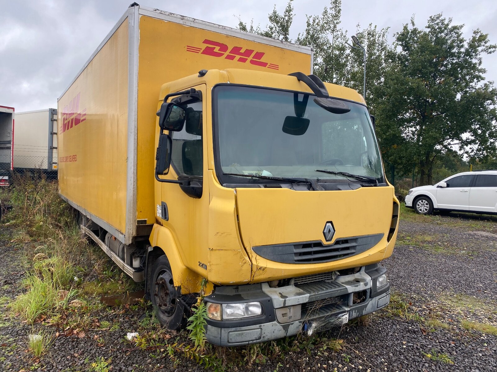 Renault Midlum 220 kontener z windą - 7