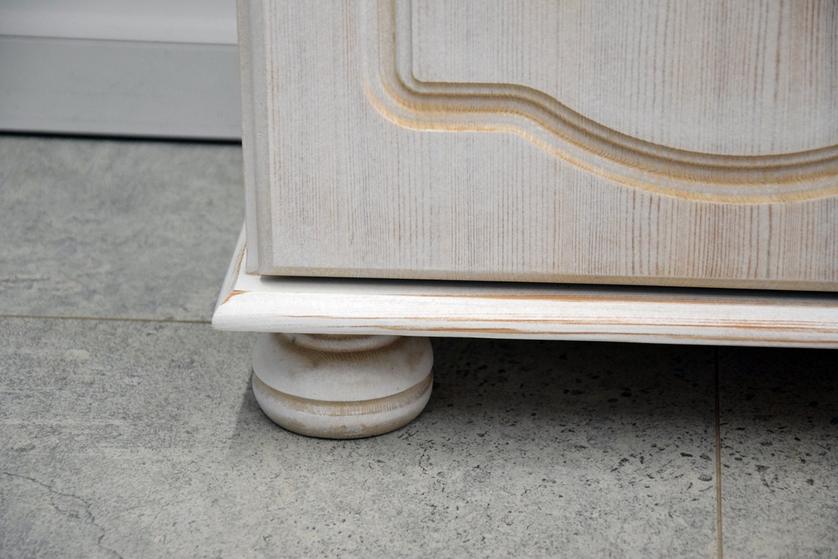 komoda z drewna sosnowego - jak nowa - 7