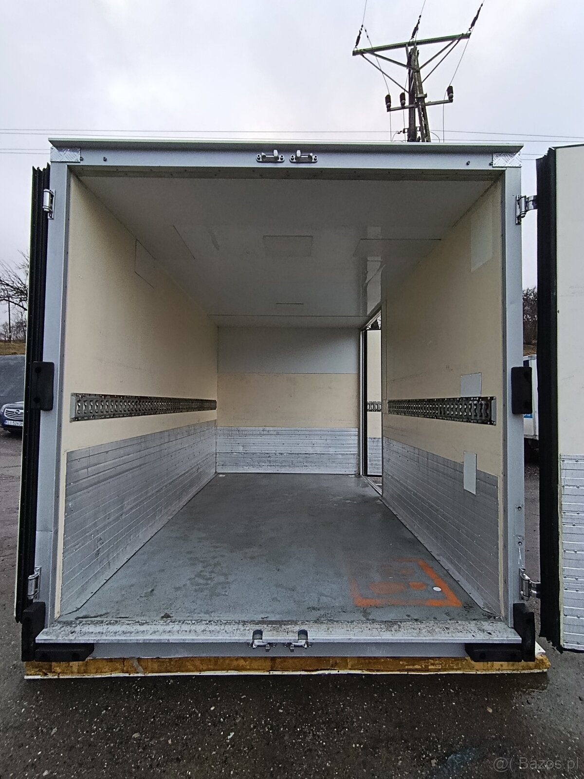 Kontener Magazynowy / Chłodnia Samochodowa / Magazyn - 7