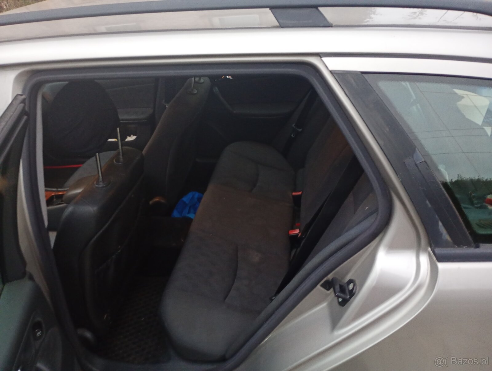 Sprzedam mercedesa - 7