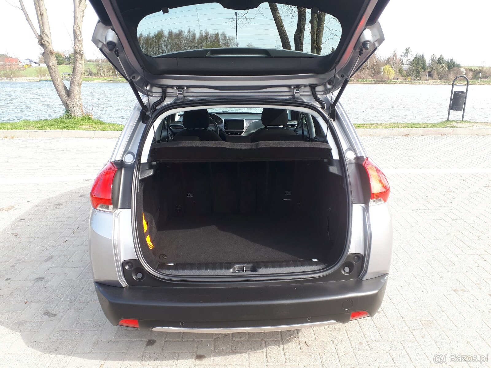 PEUGEOT 1.2 110KM benzyna - 7