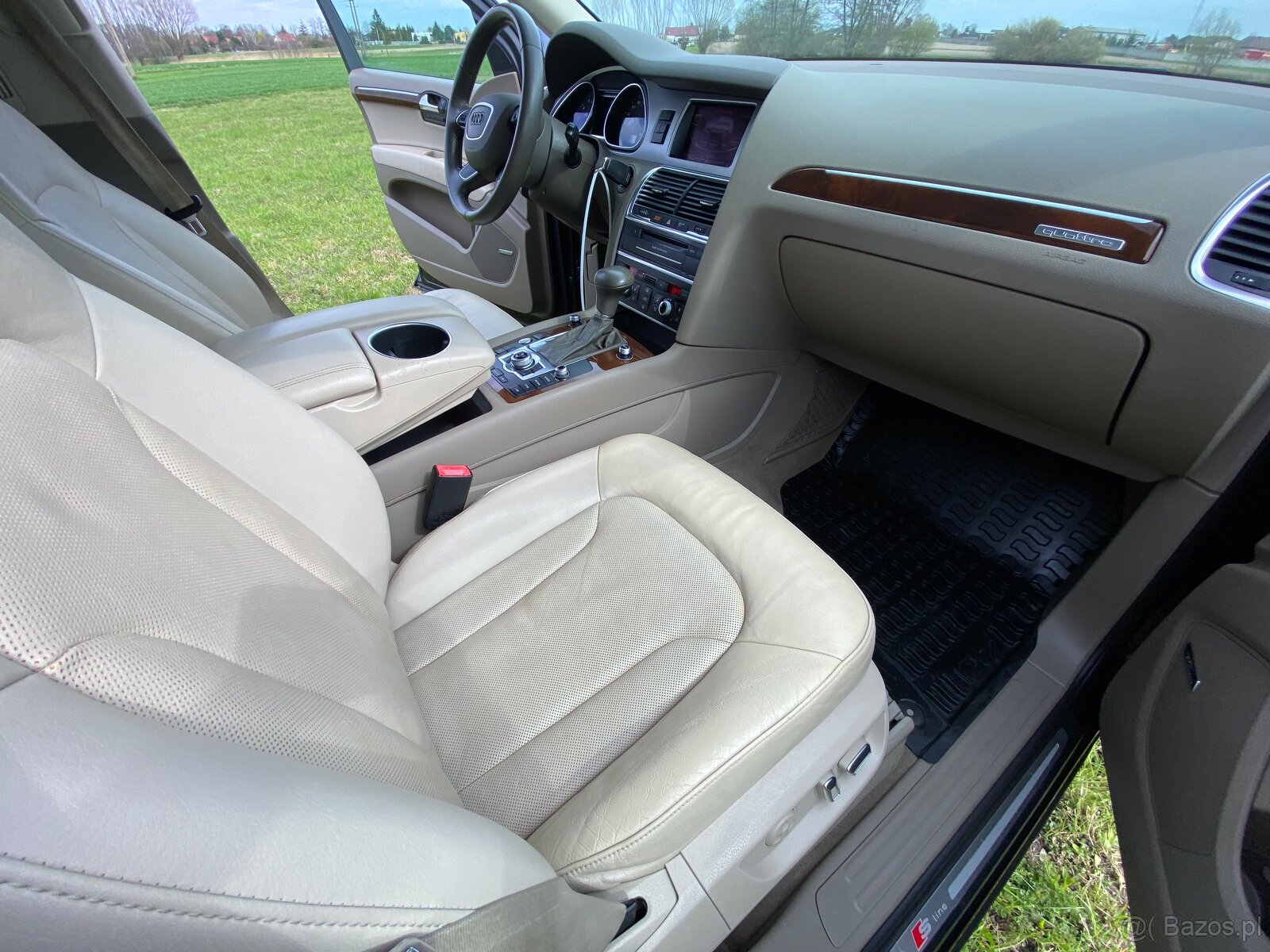 Audi Q7 S-line 7 míst,, bohatá - 7