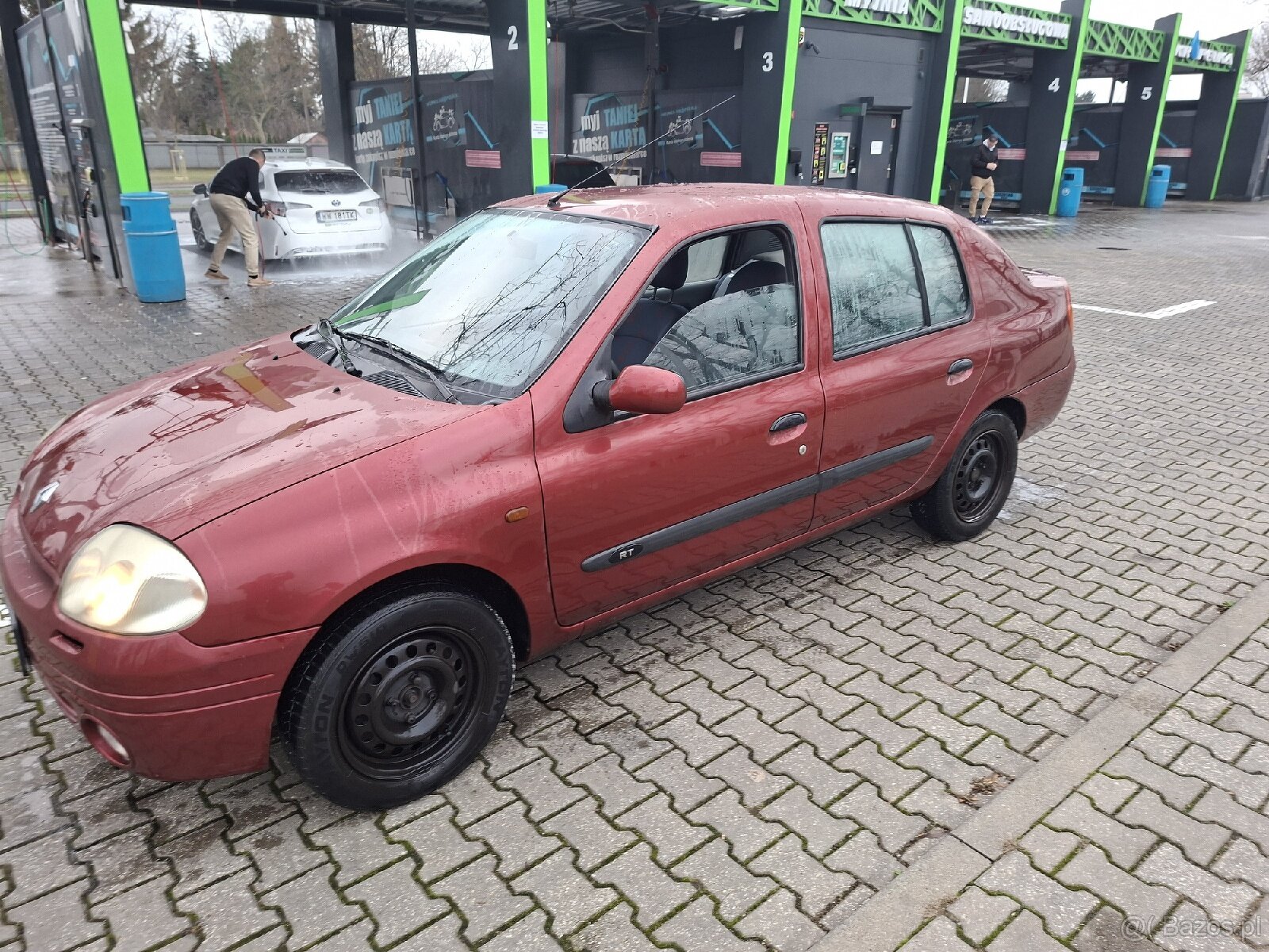 Renault thalia 1.4 benzyna gaz 111 tys przebieg - 7