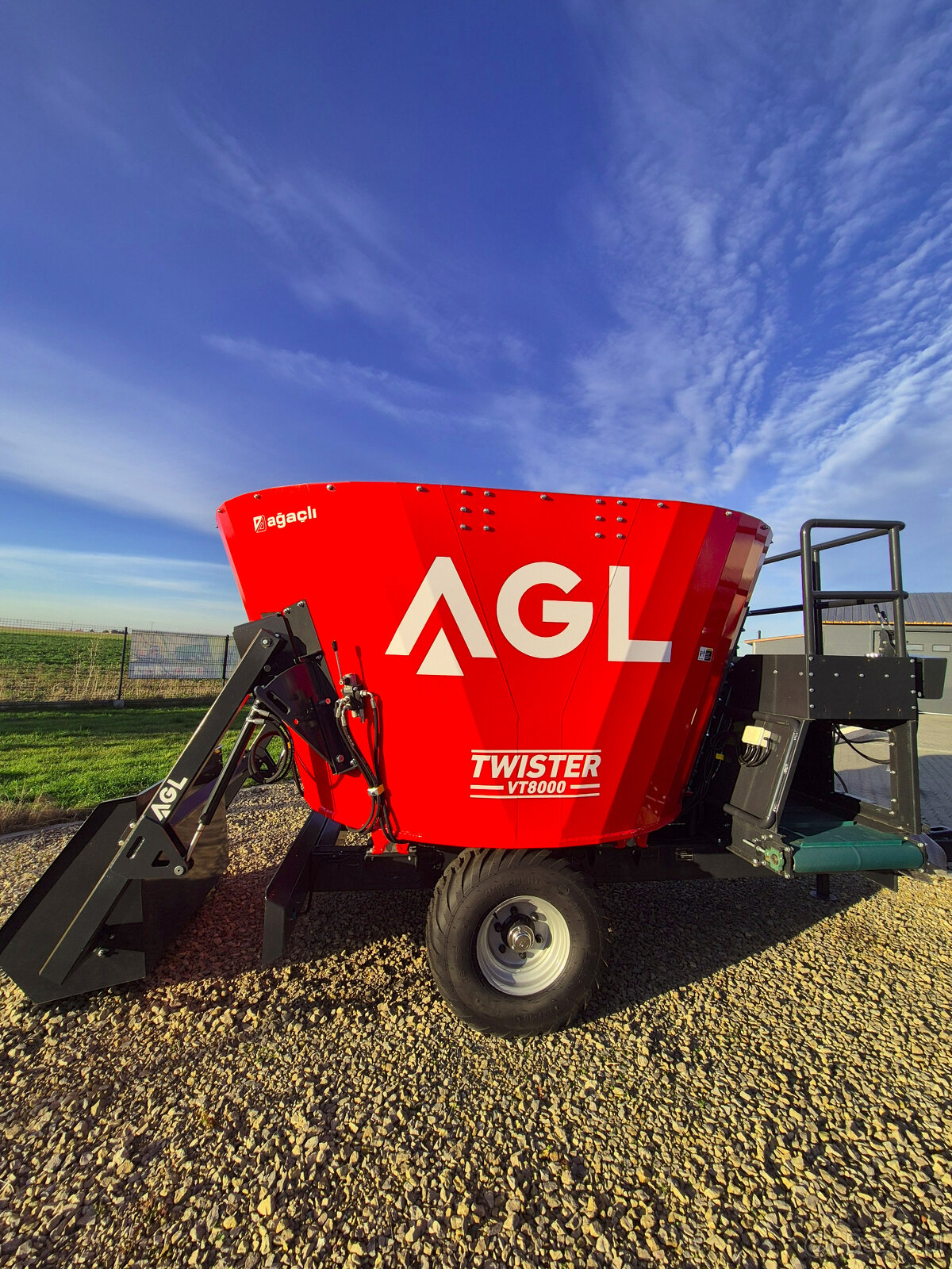 Wóz paszowy AGL 8m3 z tasmą z przodu paszowóz z łyzką do zał - 7