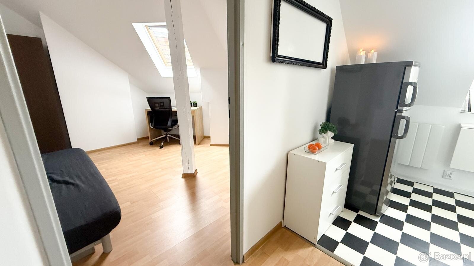 Na sprzedaż kawalerka na Wildzie tuż koło przystanku - 7