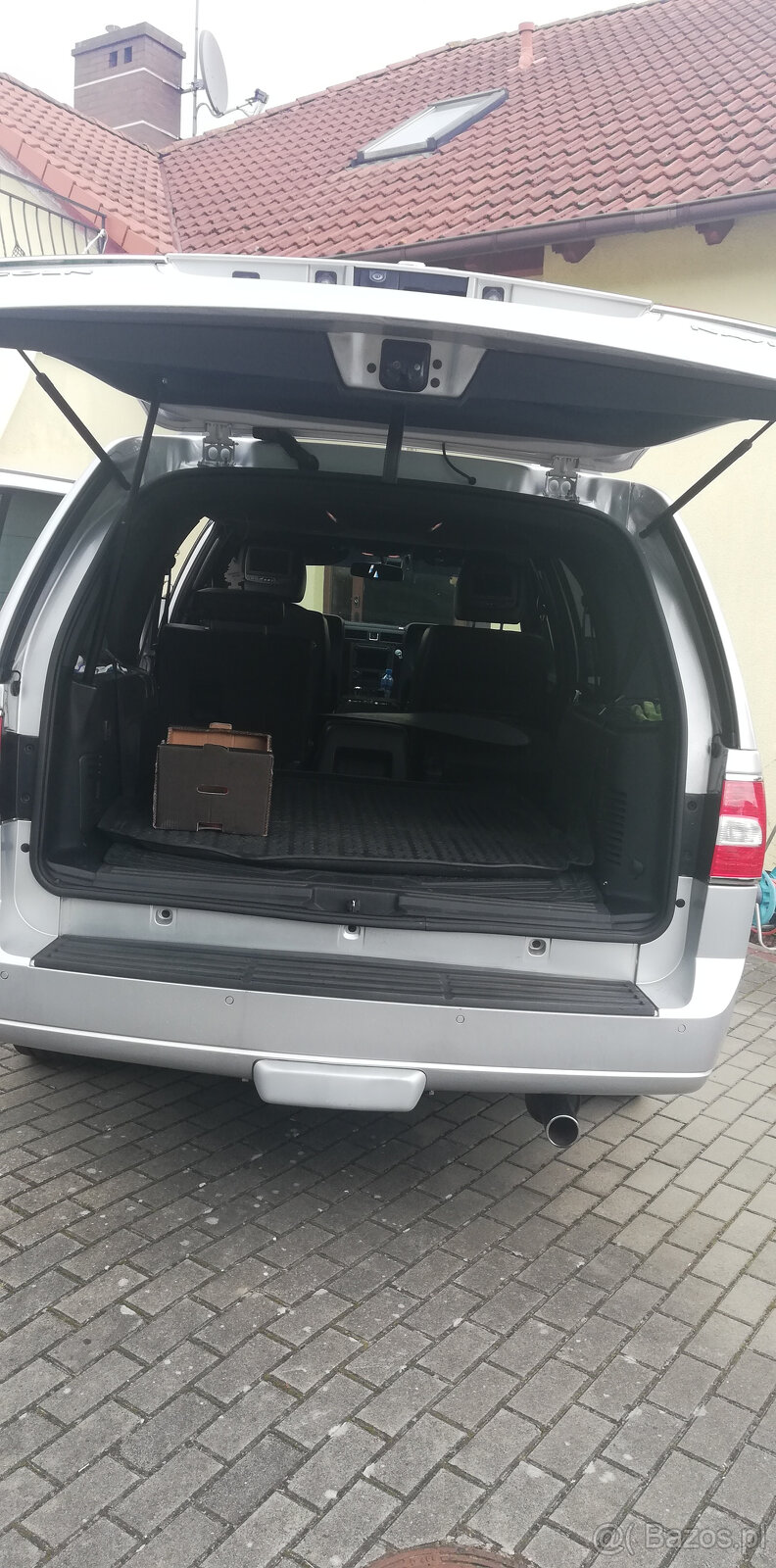 Lincoln Navigator 5,4 l, 4x4, 2012r. automat - 7