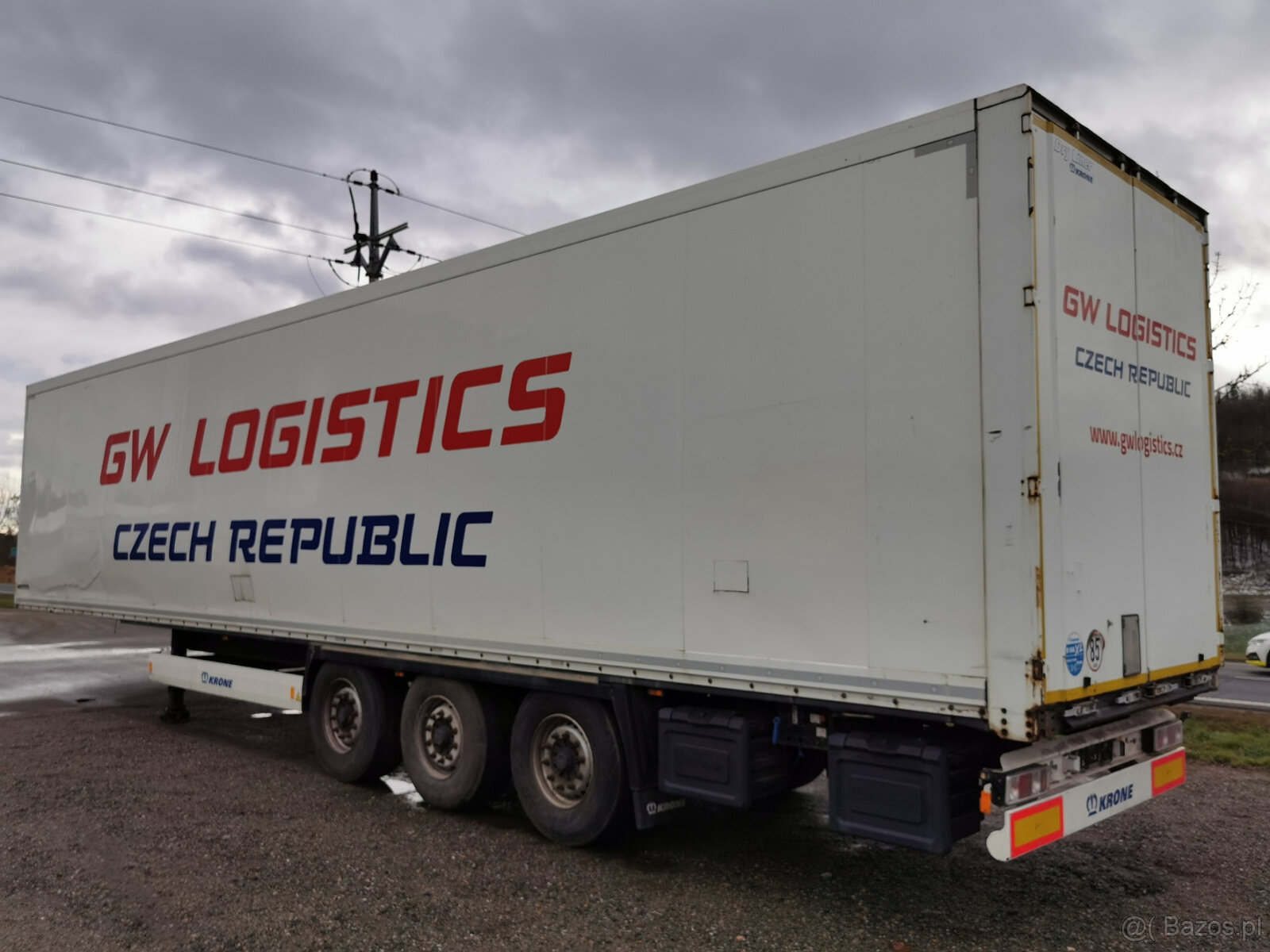 Sprzedam naczepę skrzyniową KRONE SD - USZKODZONĄ - 7