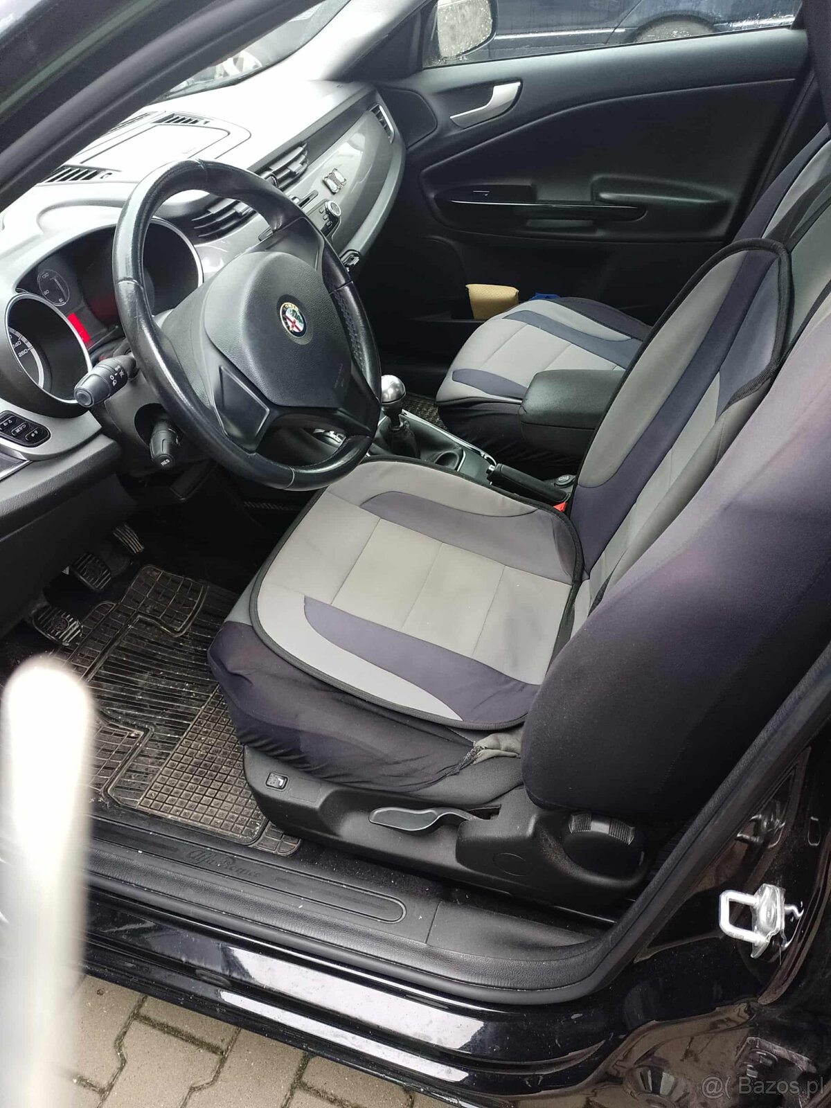 Sprzedam samochód osobowy - 7