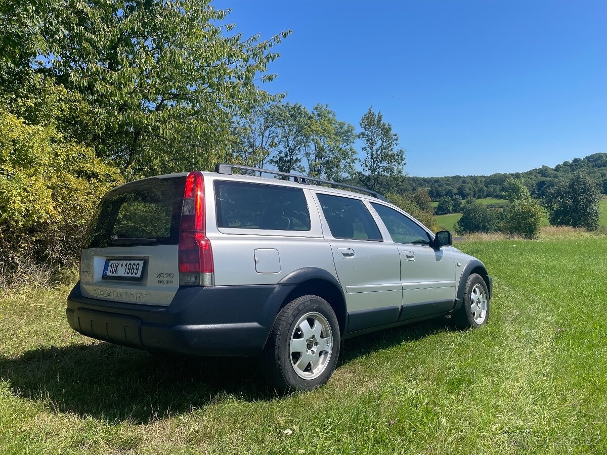 Sprzedam Volvo XC70 - 7