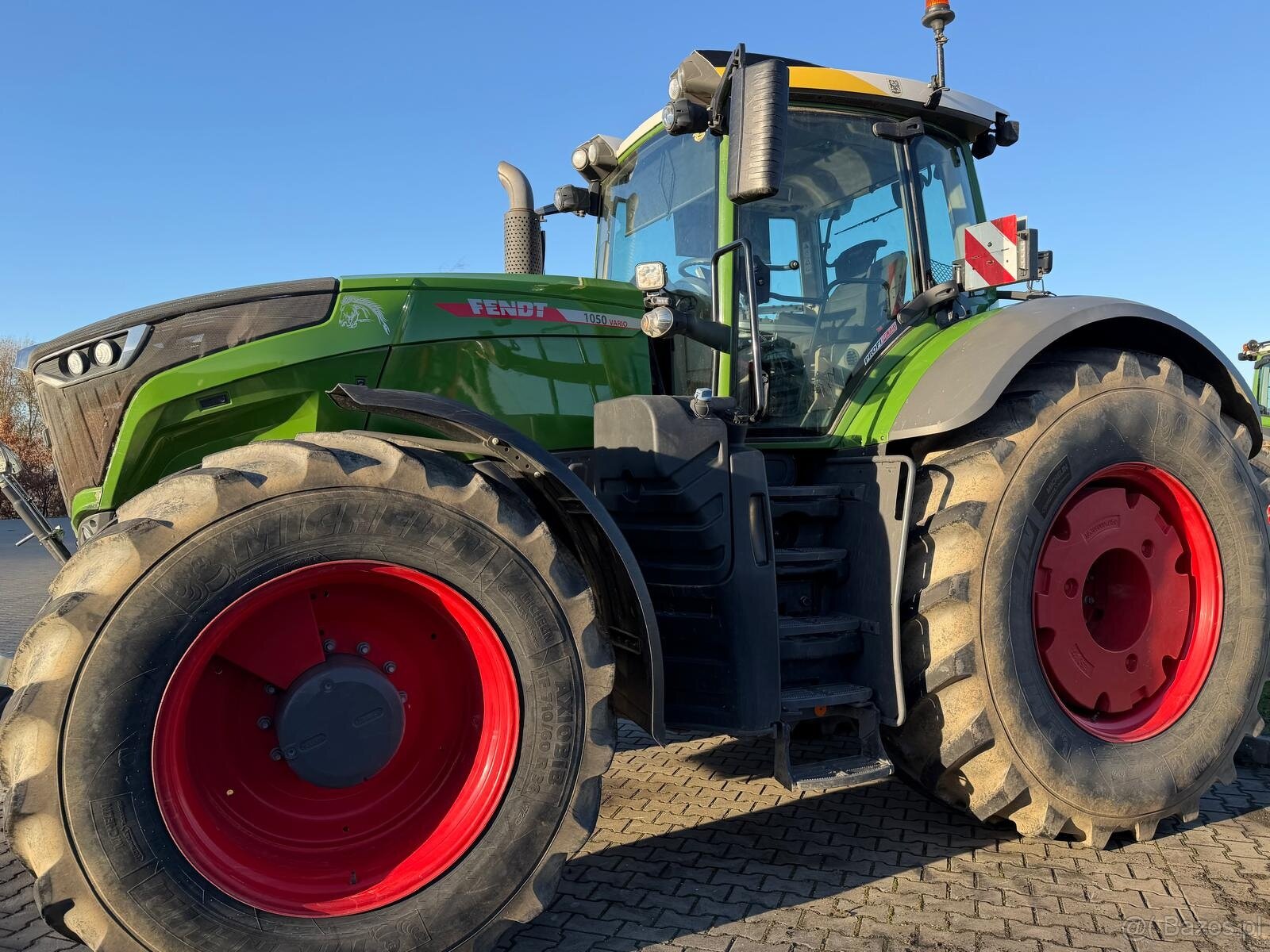 Ciągnik rolniczy Fendt 1050 rok pr 2021 3900mth RTK Vari - 7