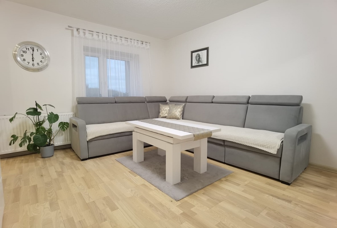 Dom wolnostojący po remoncie, Skalmierzyce,160 m², działka 1 - 7