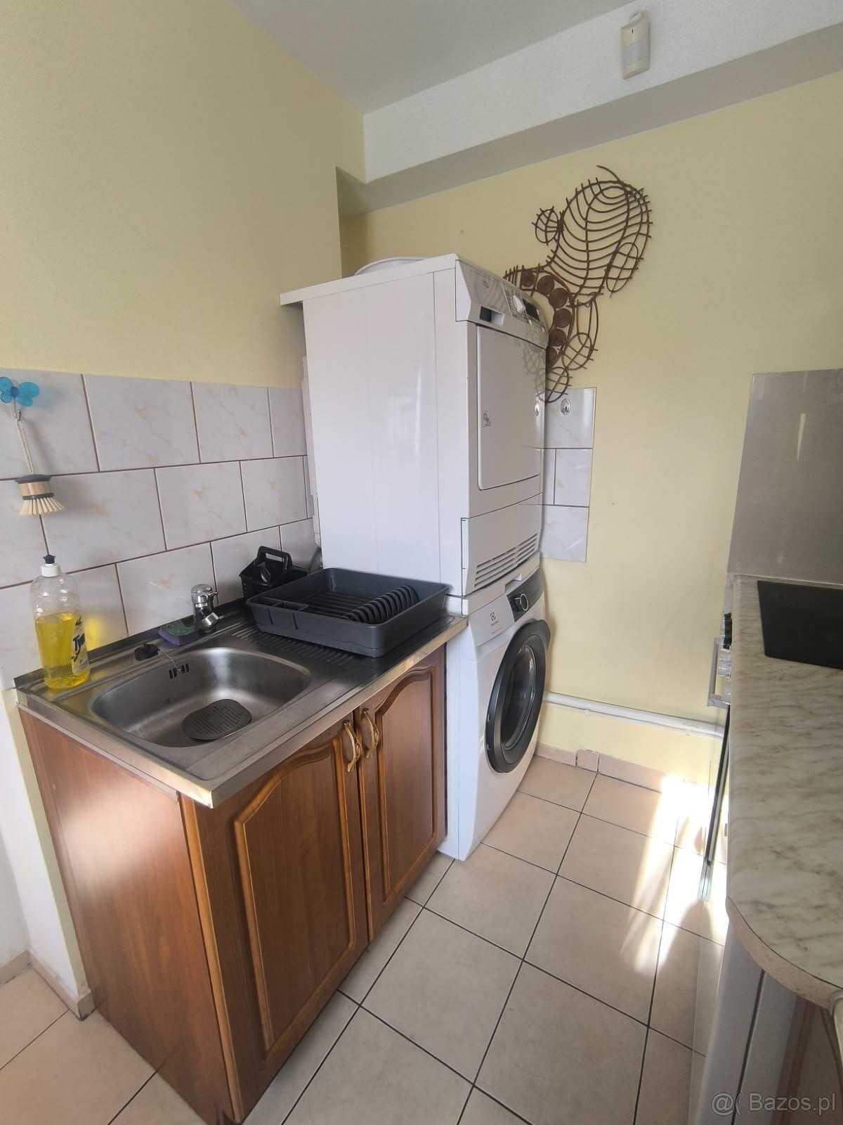 kawalerka 28m2 ładna, dobry dojazdi spokojna okolica - 7