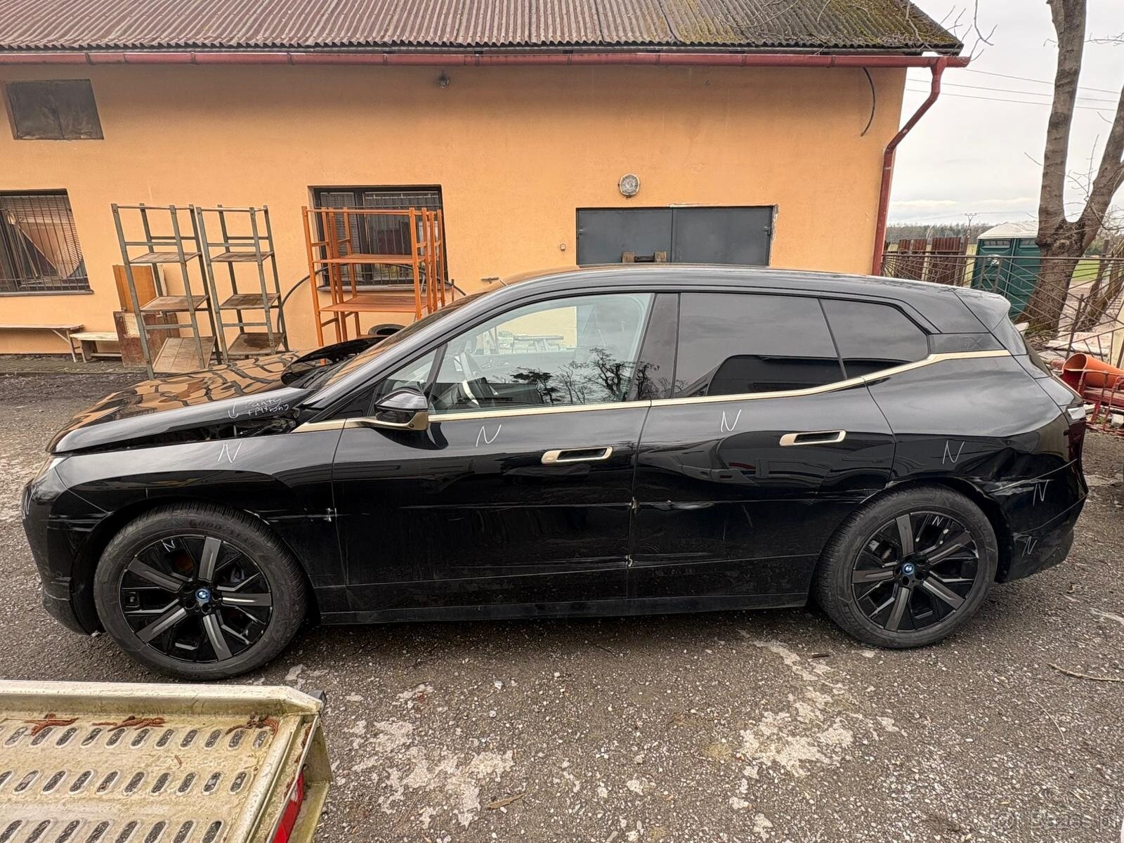 BMW IX Xdrive 40, r.6/2022, klima, panorama, 1. wlasciciel - 7