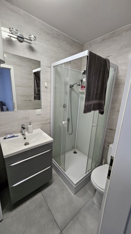 Wynajmę nowoczesne małe mieszkanie. 20 m. Kuchnia aneks kuch - 7