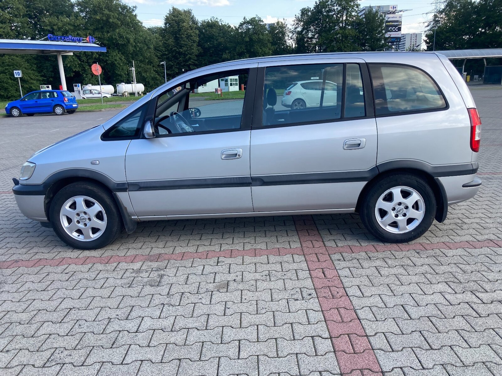 Zafira 7-Osobowa 1.8-Benzyna - 7