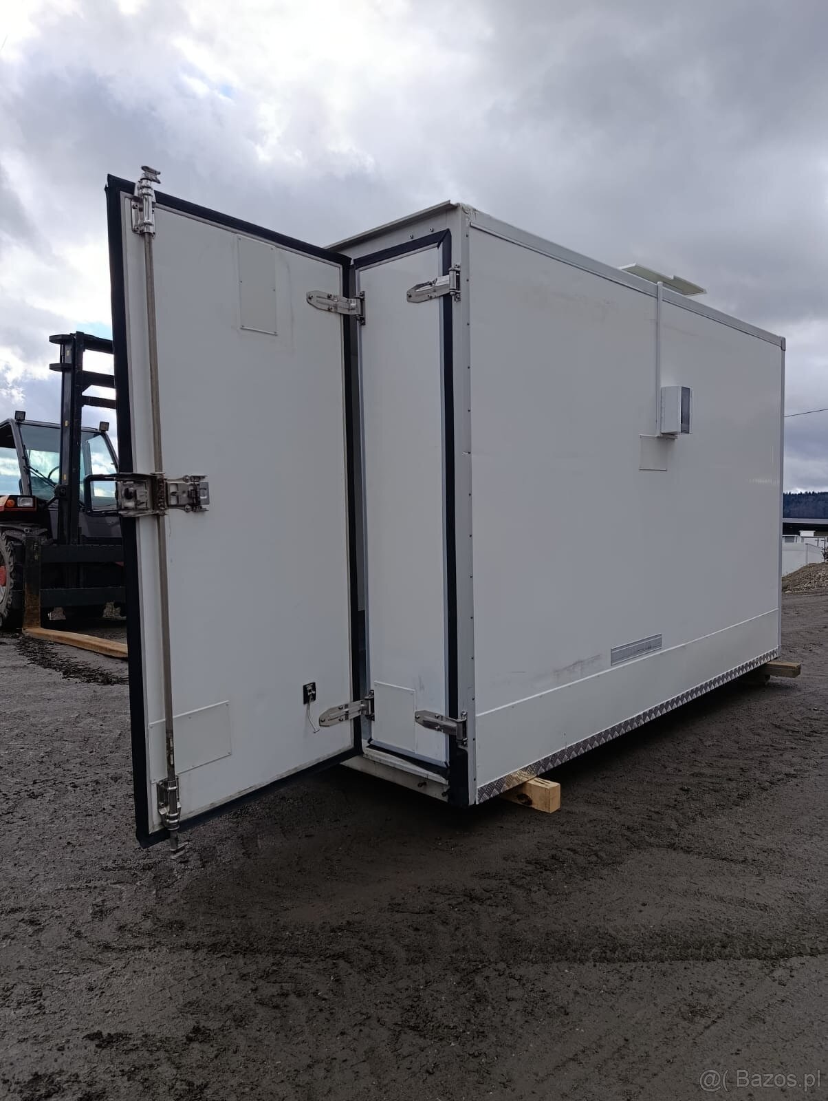 Komora Chłodnicza / Chłodnia Stacjonarna / Zabudowa Chłodnic - 7