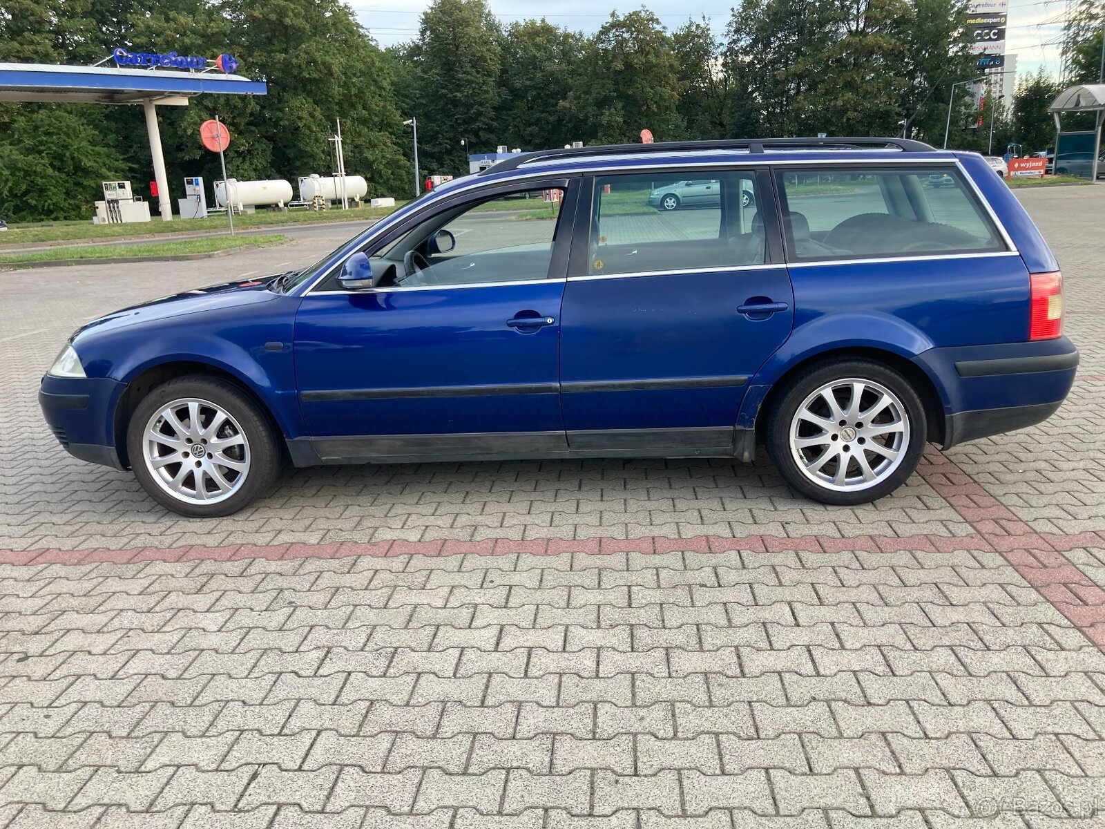 Passat 1.9 TDI 140-KM - 7