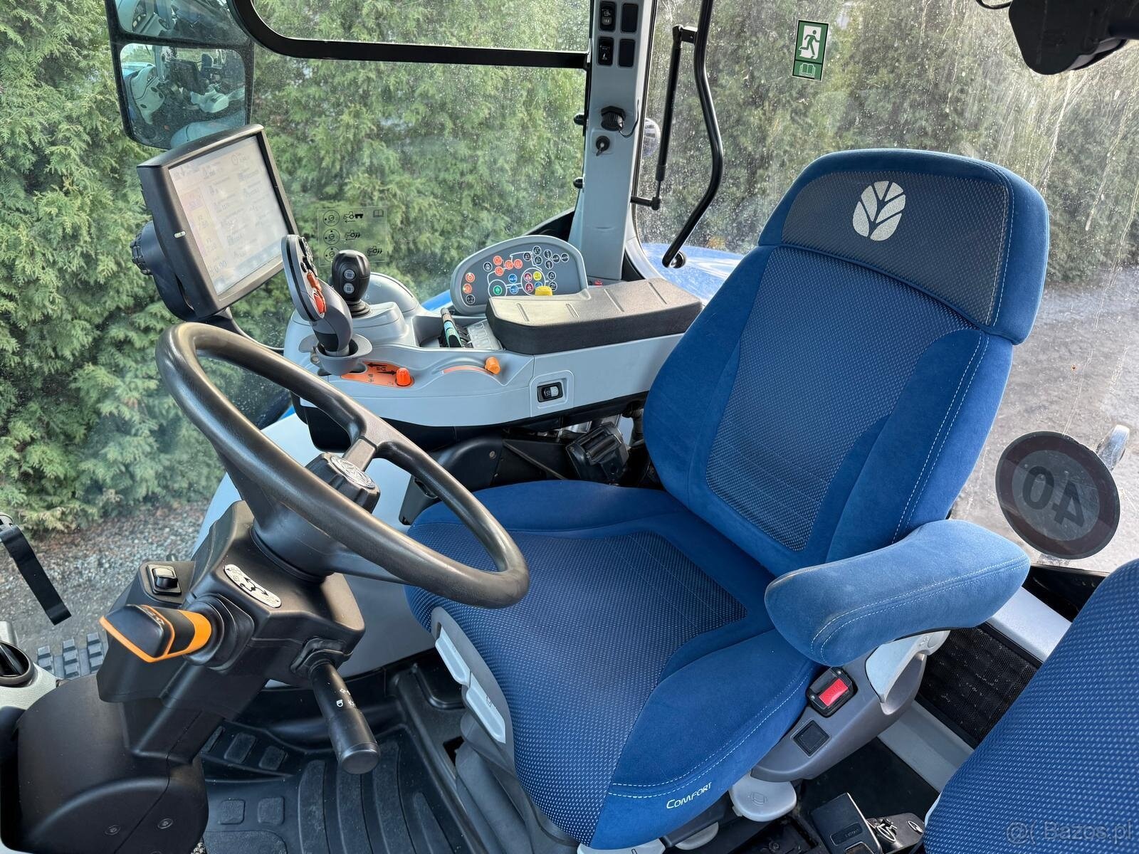 Ciągnik rolniczy New Holland T7.290 AutoComand rok pro 2018 - 7