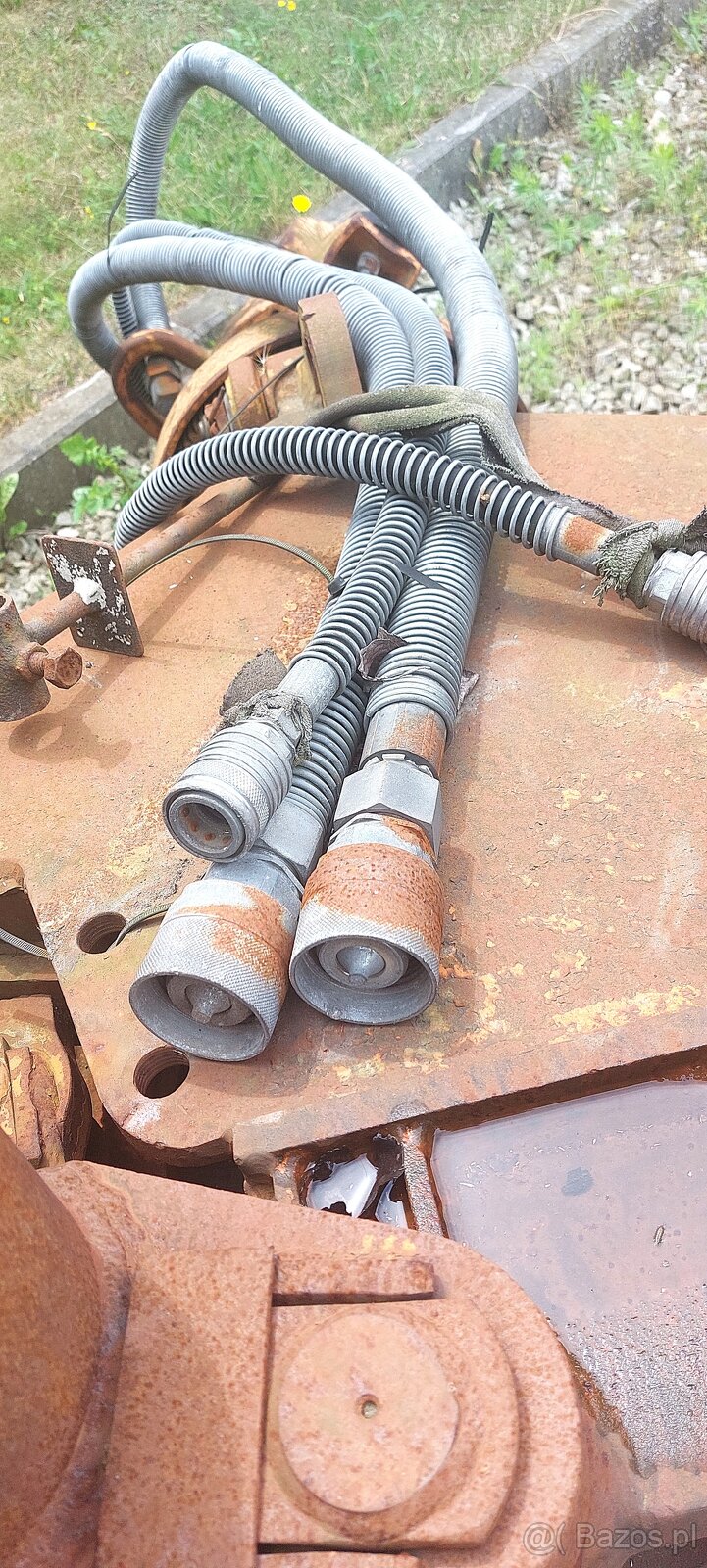 Hydrauliczny chwytak dwuszczękowy - 7