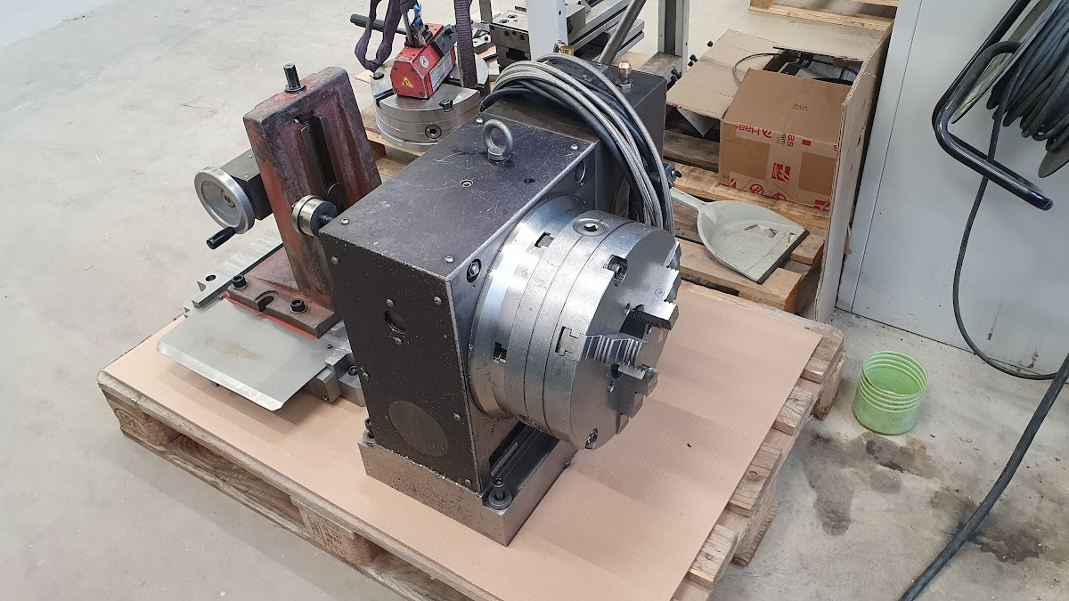 Haas VF-3YT/50 Centrum obróbcze Pionowe - 7