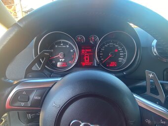 Audi TT 3.2 Quattro - 7
